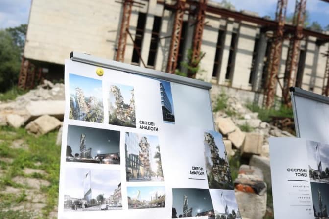 У Львові відклали рішення щодо будівництва готелю Hilton біля Парку культури
