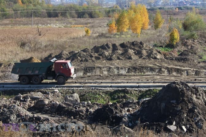 Львівська міськрада придбає земельну ділянку під сміття