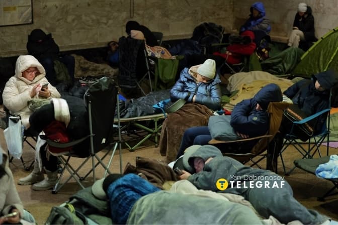 У київському метро під час нічної тривоги укривалися майже 10 тисяч людей