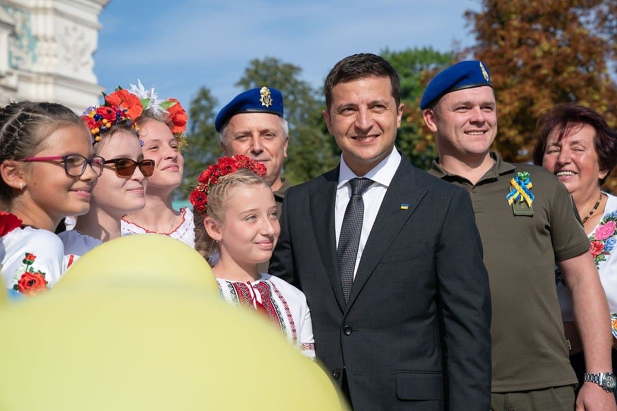 «Ми» і «Наш». Про що насправді говорить Зеленський?