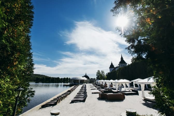 Edem Resort Medical & SPA організовує пляжну вечірку "4 COCKTAILS FOR QUEEN"