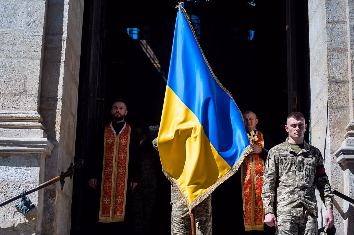З п'ятьма Захисниками сьогодні прощаються на Львівщині