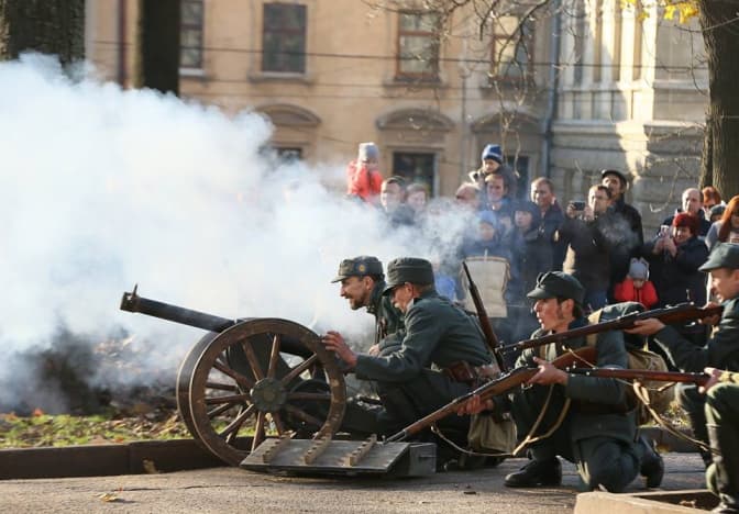 У Львові відтворили листопадові події 1918 року. Фото