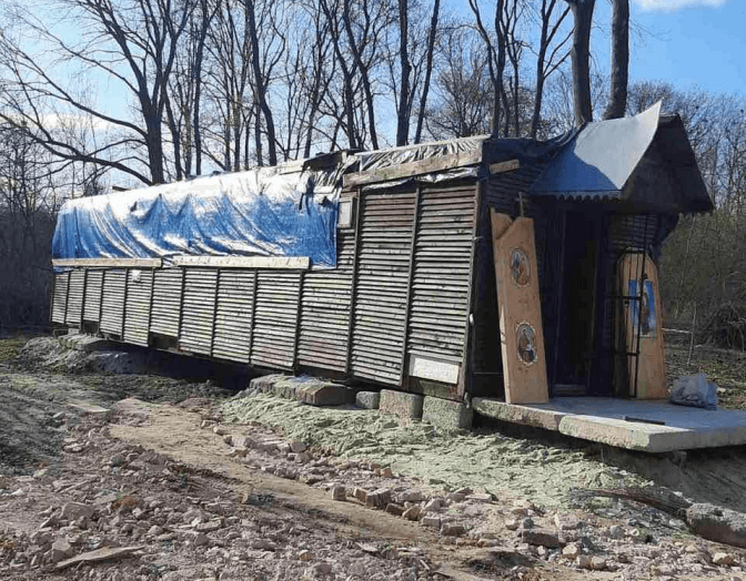 У Львові обіцяють демонтувати незаконно збудовану «каплицю» у районі під Голоском