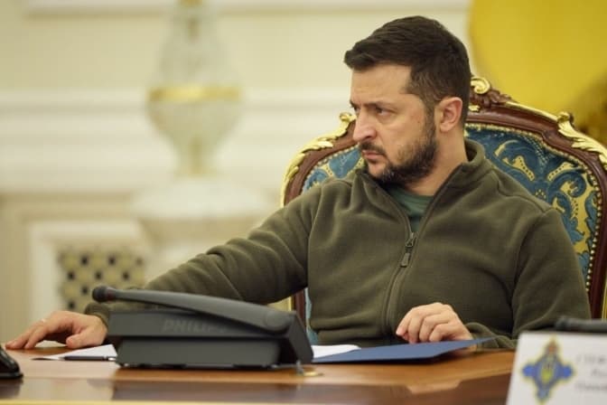 Переговори з росією можливі, але з іншим президентом рф, – Зеленський