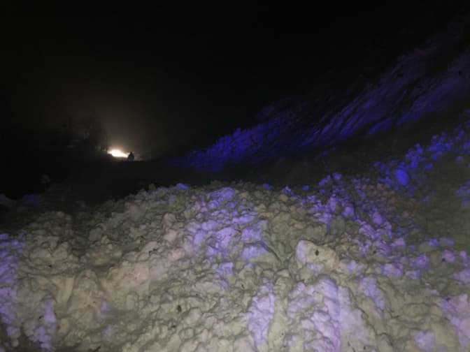 У Карпатах зійшла лавина. Фото. Мапа небезпечних місць у горах