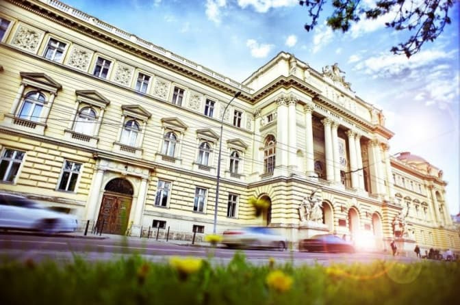 Виші Львова увійшли в ТОП-10 лідерів в Україні