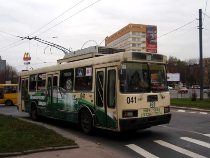 Тролейбусу №13 продовжать маршрут