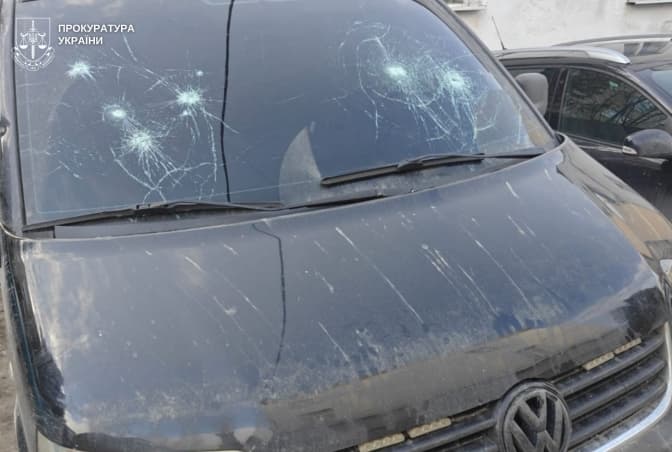 Стрілянина у Львові: 44-річна львів’янка обстріляла бус з поліцією та військовими ТЦК