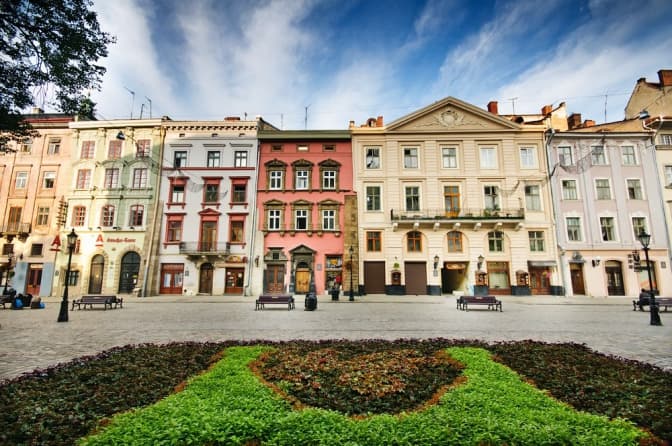 Потік іноземних туристів на Львівщину зріс. Найбільше поляків, турків та німців