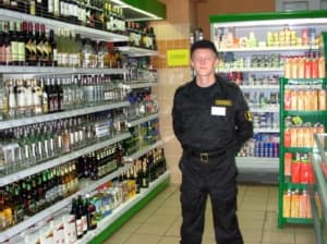 У Львові через бойкот магазини змінюють вивіски