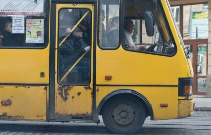 Фото: Типова львівська маршрутка