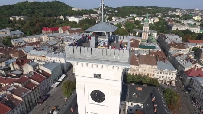 Партія Зеленського проходить до Львівської облради другою. Чи ввійде «Слуга народу» до міськради