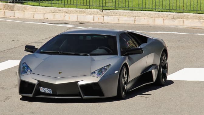 Львів’янин зібрав копію «Lamborghini» у своєму гаражі. Фото