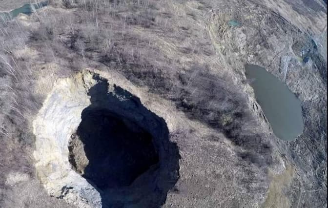 Водогін біля стебницького провалля перенесуть за межі небезпечної зони