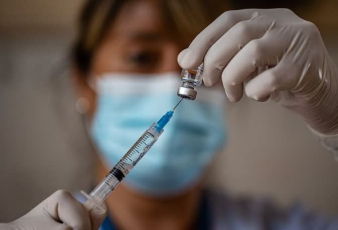 Де вакцинуватися цього тижня у Львові. Графік, локації