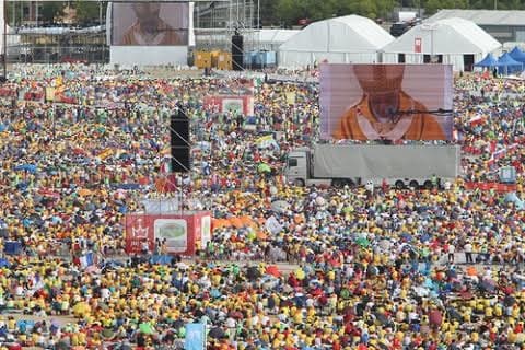 Львів’ян запрошують на Світовий День Молоді із Папою. Як долучитися?