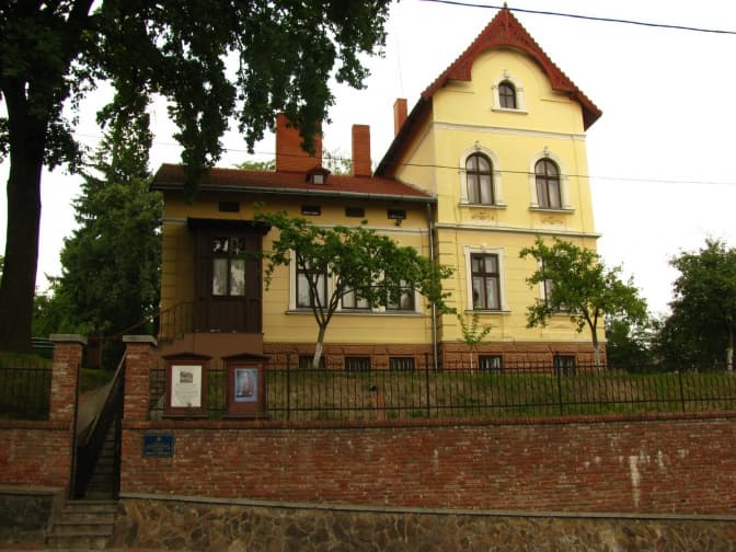 Дім Франка запрошує підлітків на безкоштовну літню музейну школу. Як долучитись