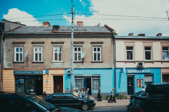 У Львові можуть перефарбувати понад тисячу будинків