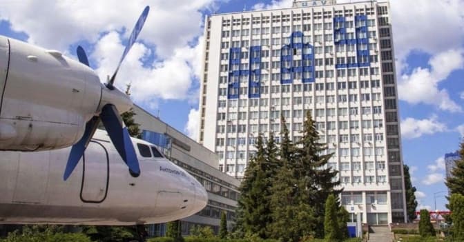У Київському авіаційному інституті викрили схему незаконного бронювання від мобілізації