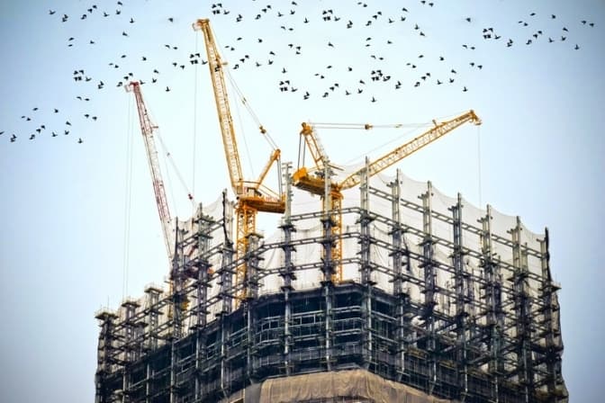 Львів'яни чи приїжджі. Хто і як купує нові квартири у Львові