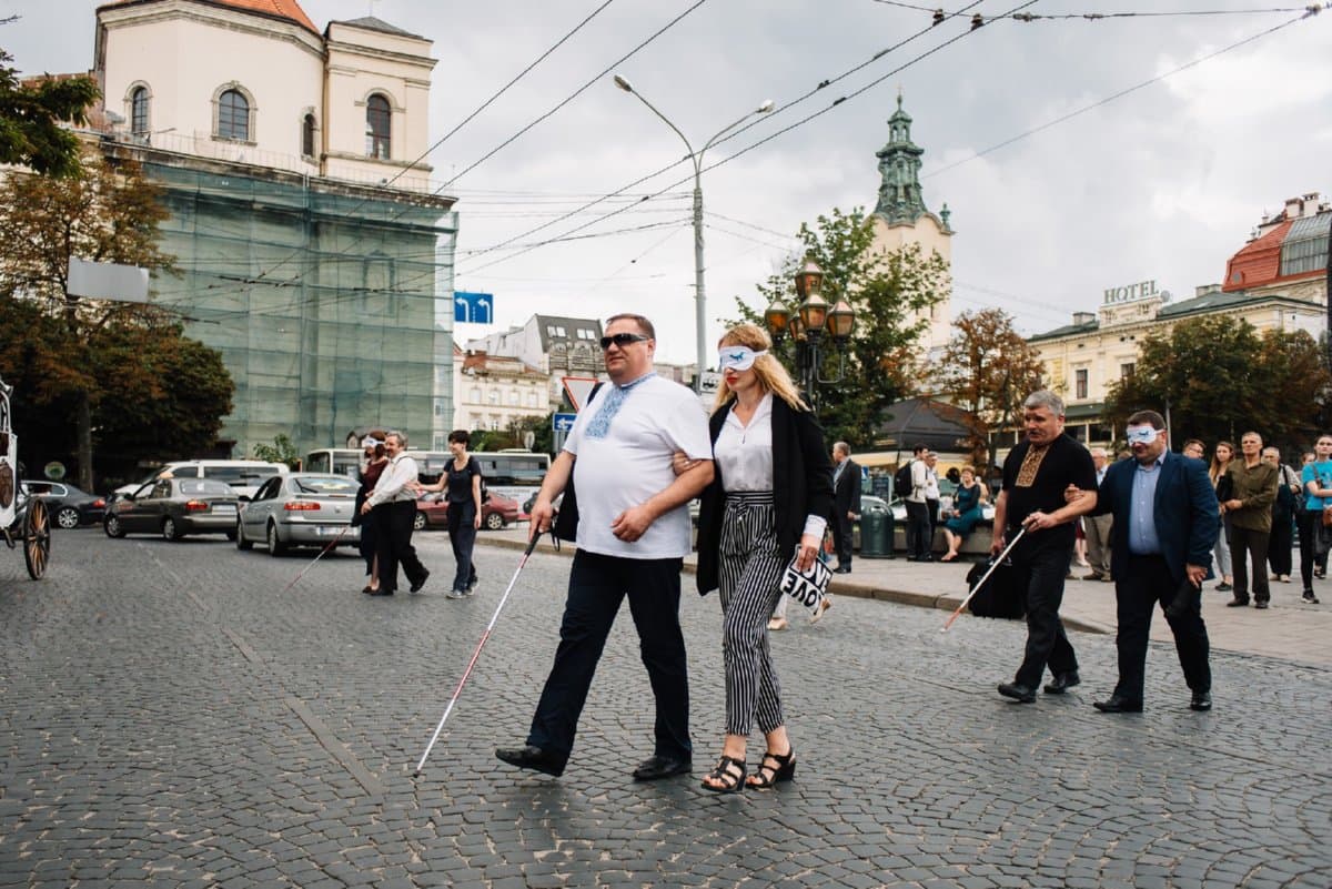 Фото з акції «Довіритись музиці»: Олексій Єгоров