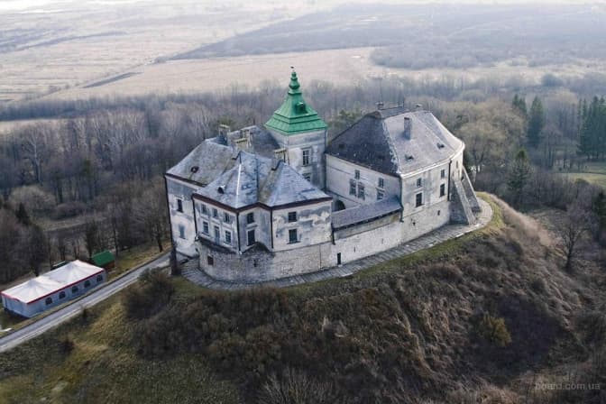 Львів'ян запрошують відзначити 40-річчя відкриття Олеського замку. Програма
