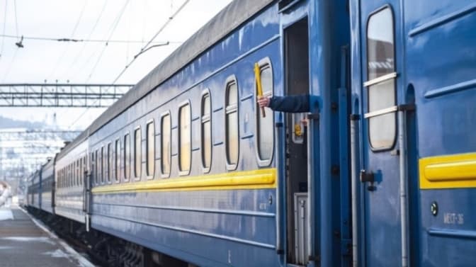 «Укрзалізниця» прискорює поїзд Київ–Варшава на дві години