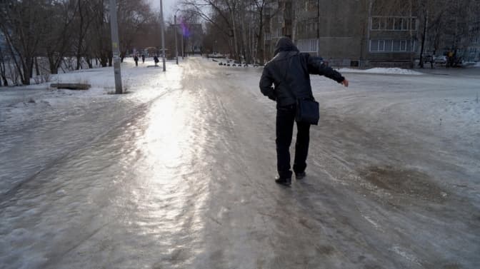 У Львові за три дні травмувалася майже сотня людей через ожеледицю. Як вберегтися