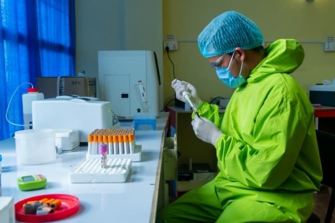 Як поширюється коронавірус у Львові та області. Свіжа статистика