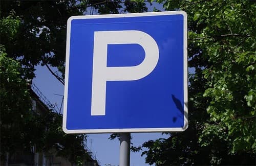 У центрі Львова суттєво побільшає місць для паркування