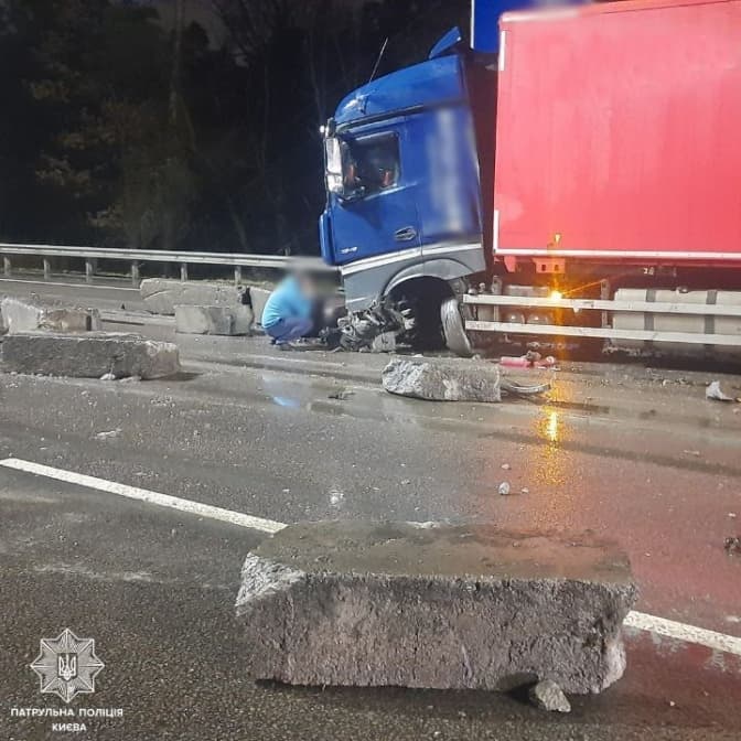 На Бориспільському шосе через ДТП ускладнений рух авто