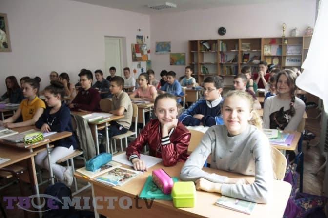 Обмін заради миру. Як львівська школа приймала дітей із Луганщини