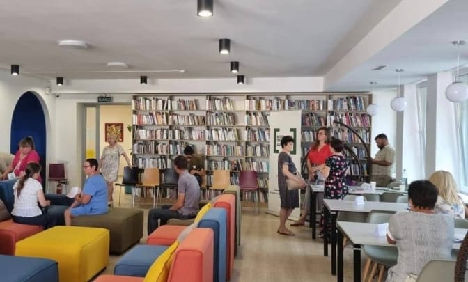 У Деснянському районі Києва запускають безкоштовні курси української мови