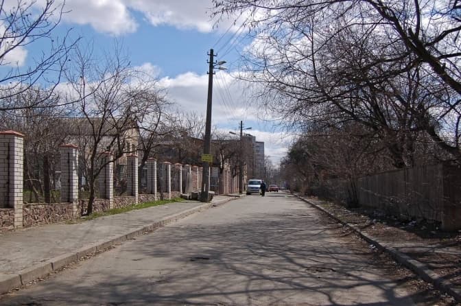 У Києві перейменували вулицю, названу на честь радянського пілота-штурмовика