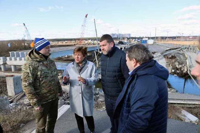 Глава МВФ приїхала в Ірпінь подивитись на наслідки російської окупації