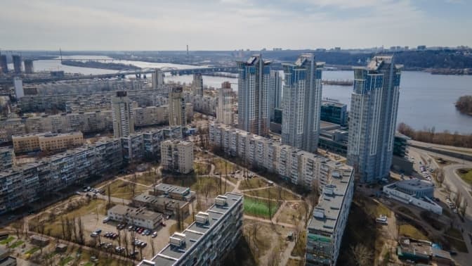 У Києві вимкнули опалення для 95% житлових багатоповерхівок. Хто ще залишився з теплом
