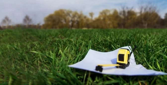 У громадянки росії конфіскували земельні ділянки на Львівщині