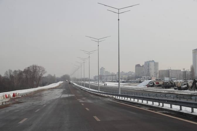В Києві відкрили нову ділянку Великої кільцевої дороги