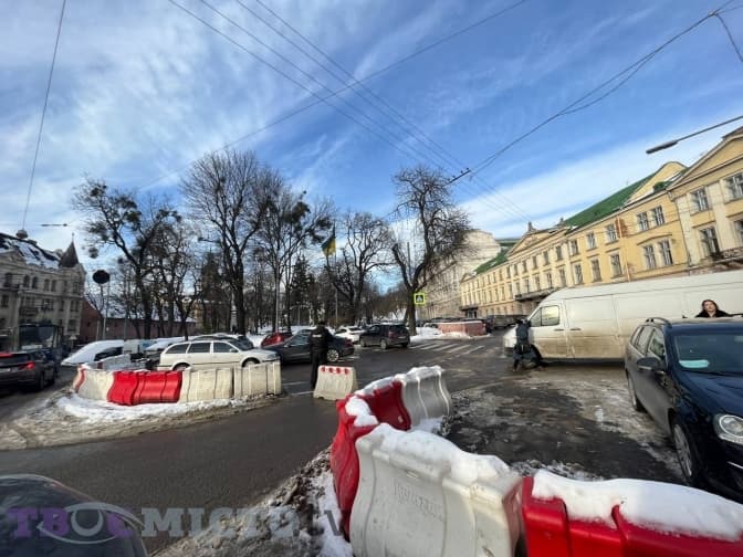 Козицький пояснив, чому у Львові досі перекрита вулиця Винниченка