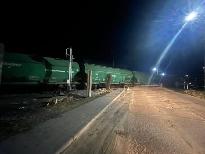 У Борисполі зійшов із рейок потяг