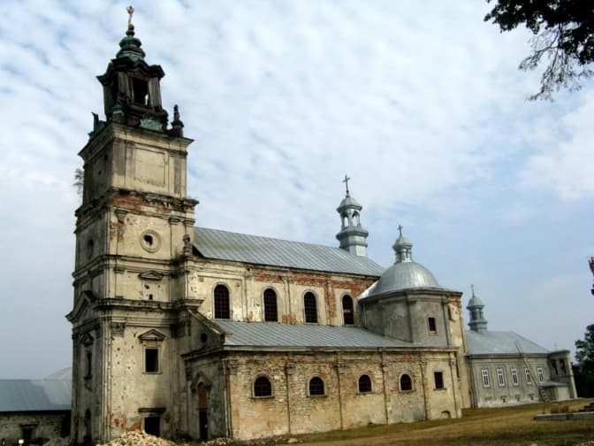 На Львівщині коштом ЄС відреставрують дзвіницю монастиря
