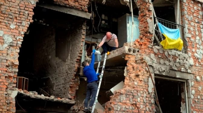 Кабмін підвищив оплату безробітним, які беруть участь в проєкті «Армія відновлення»