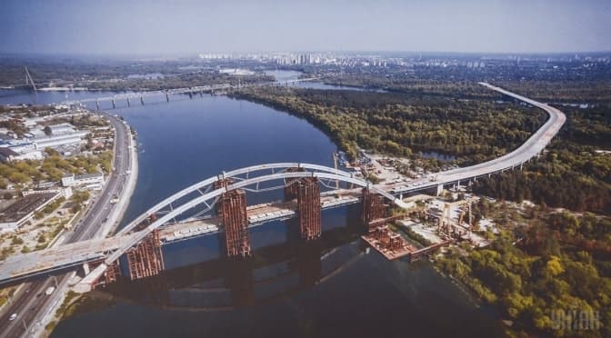 Прокуратура передала до суду справу про розтрату понад 35 млн грн на будівництві Подільського мосту