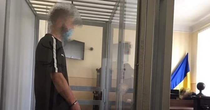 Суд у Львові обрав запобіжний захід підозрюваному у нарузі над підлітком