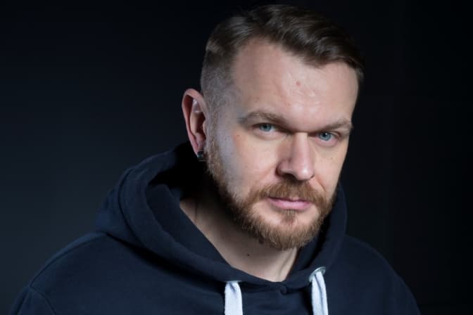 Сашко Положинський презентував кліп нового гурту. Відео