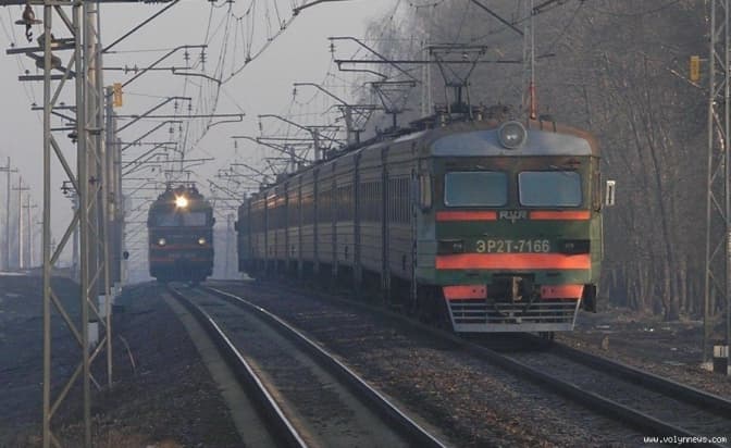 Через аварію на залізниці затримуються три потяги зі Львова