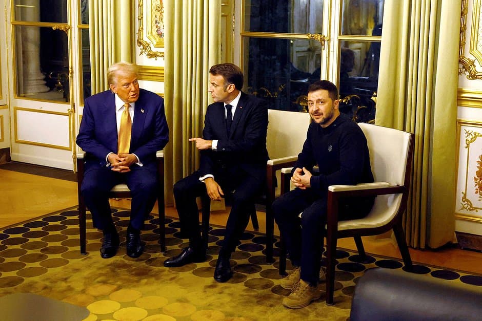 Дональд Трамп, Емманюель Макрон та Володимир Зеленський / Getty Images
