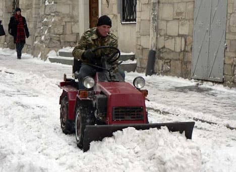 У львівській мерії обіцяють розчистити міжквартальні вулиці від снігу