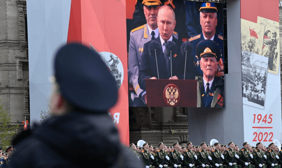 Фотокадр із виступу путіна 9 травня, 2022 рік